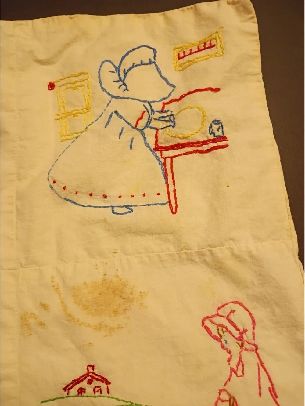 Vintage 50s Handmade Embroidered Baby Doll Quilt Blanket 23x15